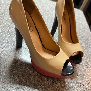 Candie's Beige and Black Peep Toe Heels with Pink Accent